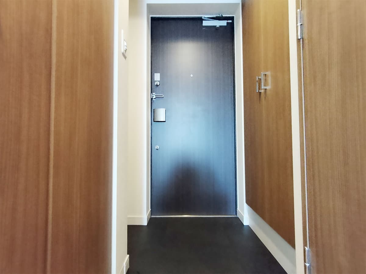 Room image 15