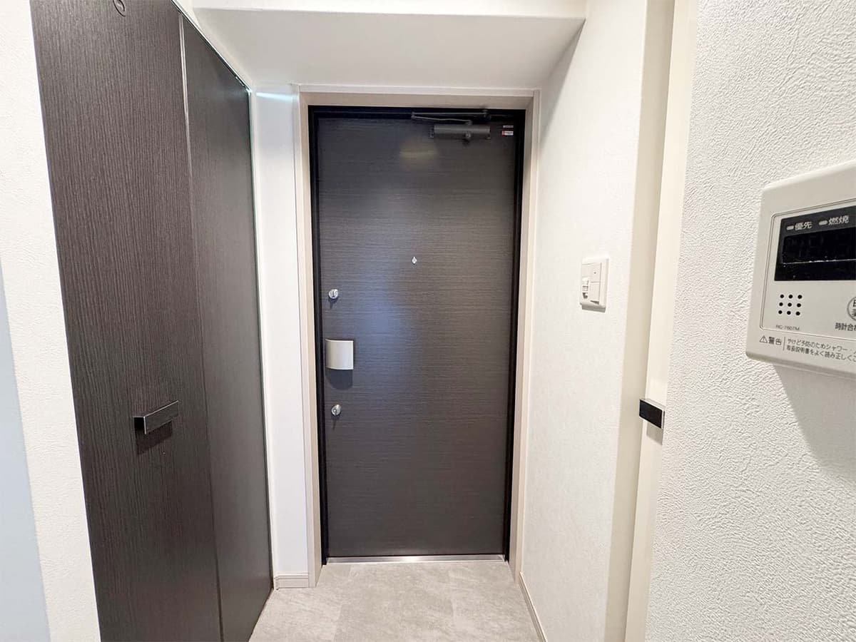 Room image 16