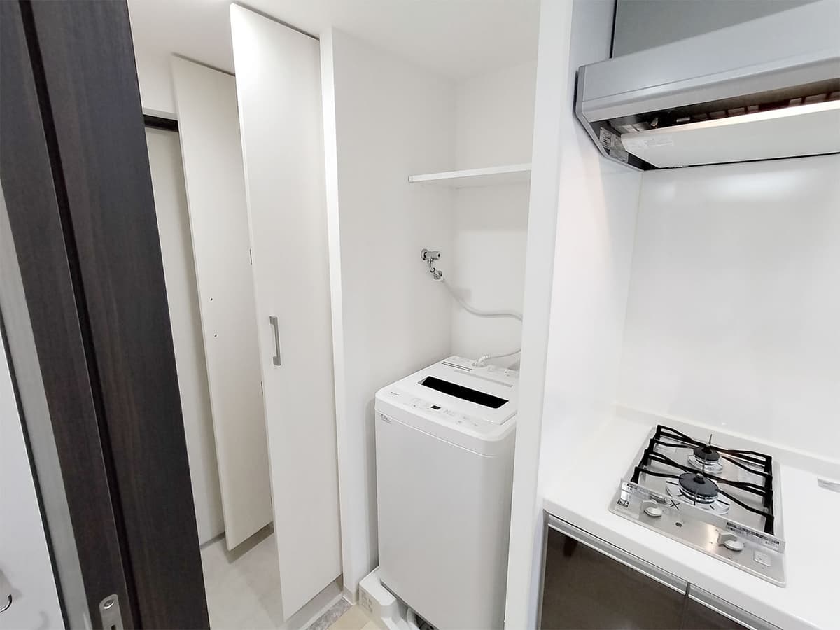 Room image 12