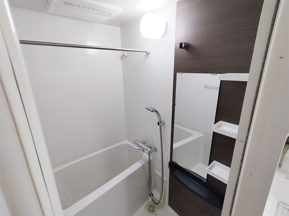 Room image 14