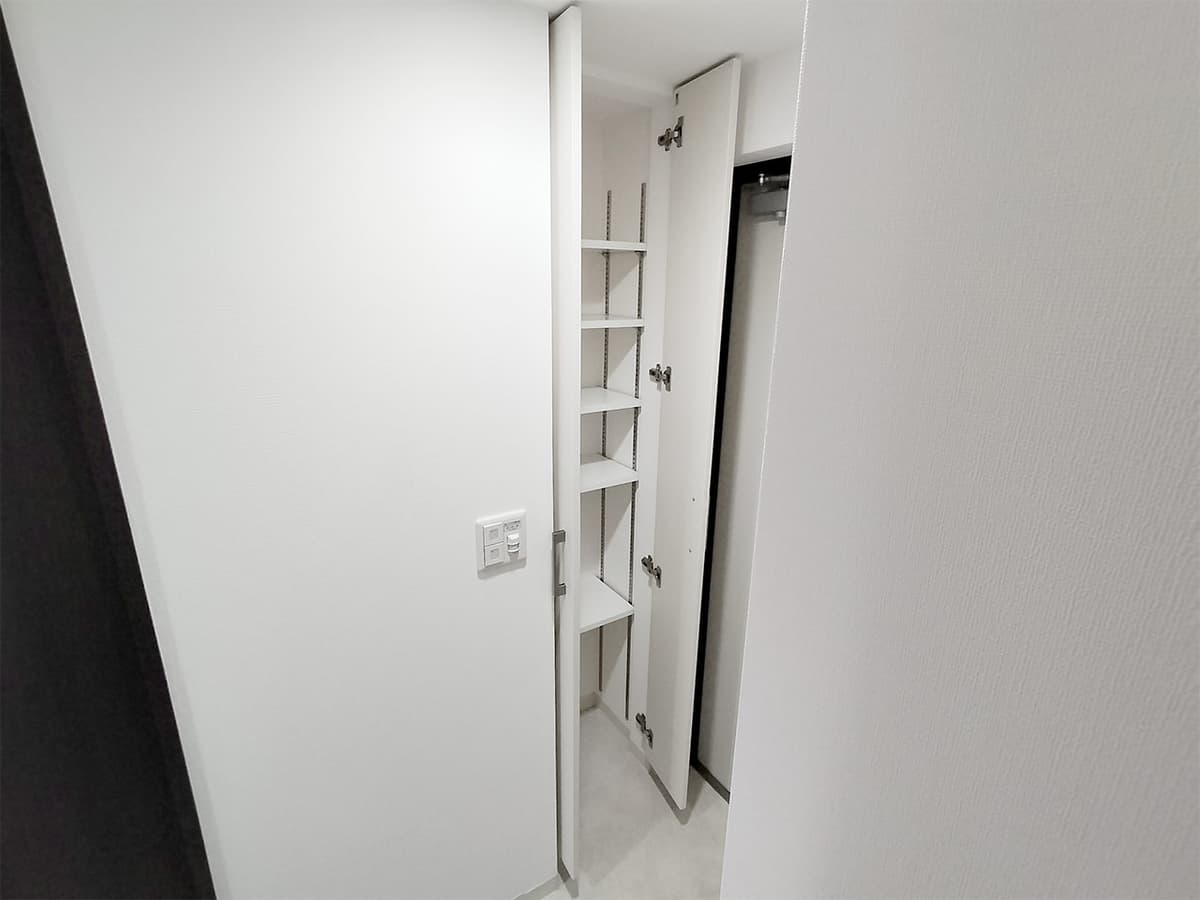 Room image 16