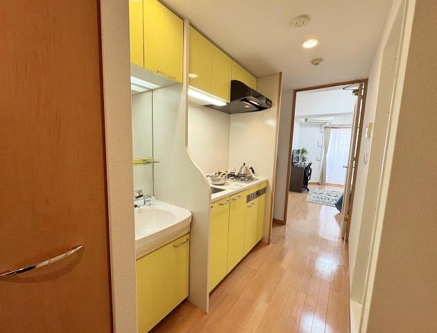 Room image 12