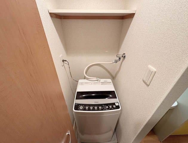 Room image 15