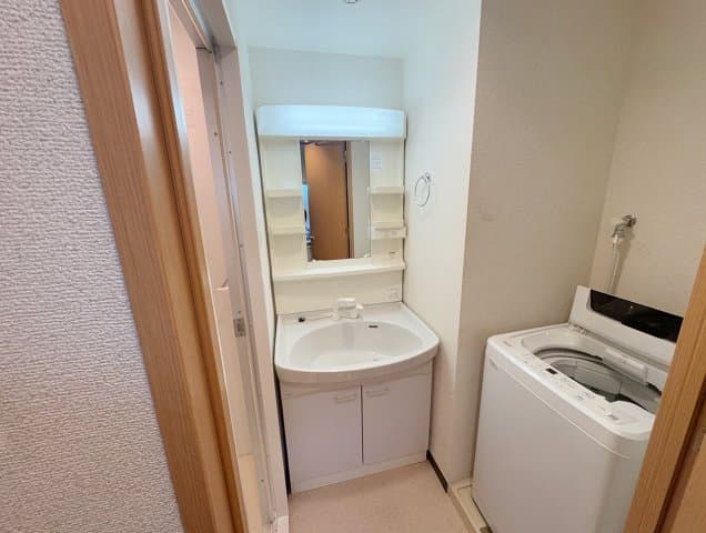 Room image 14