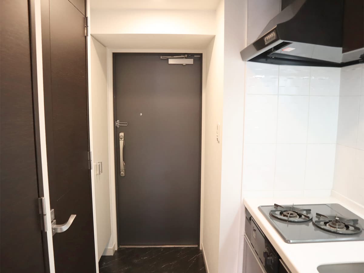 Room image 15