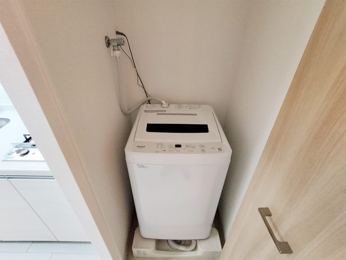 Room image 11