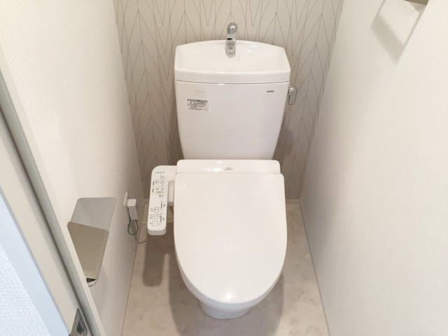 Room image 11
