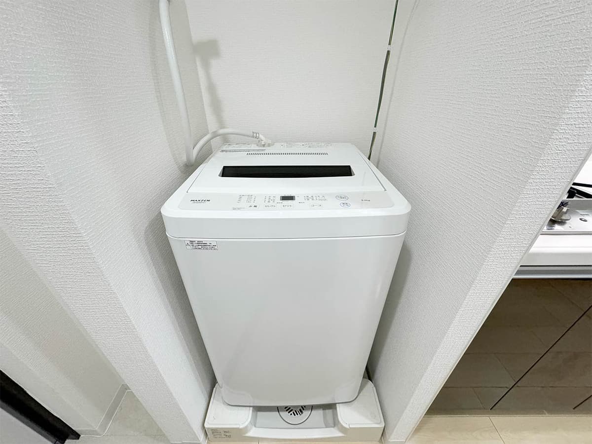 Room image 13