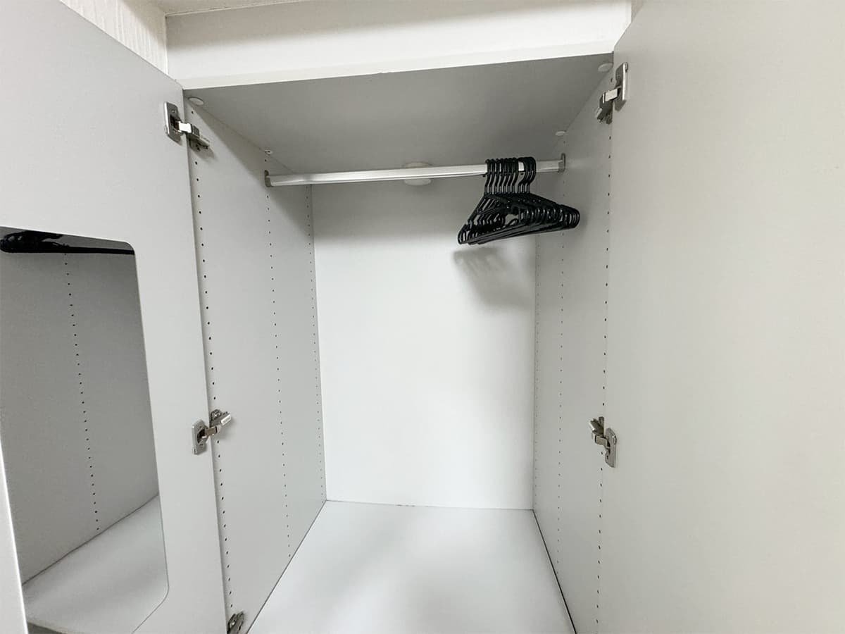 Room image 10