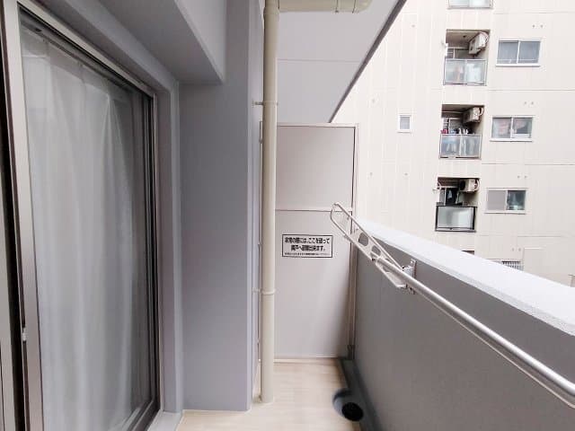 Room image 15