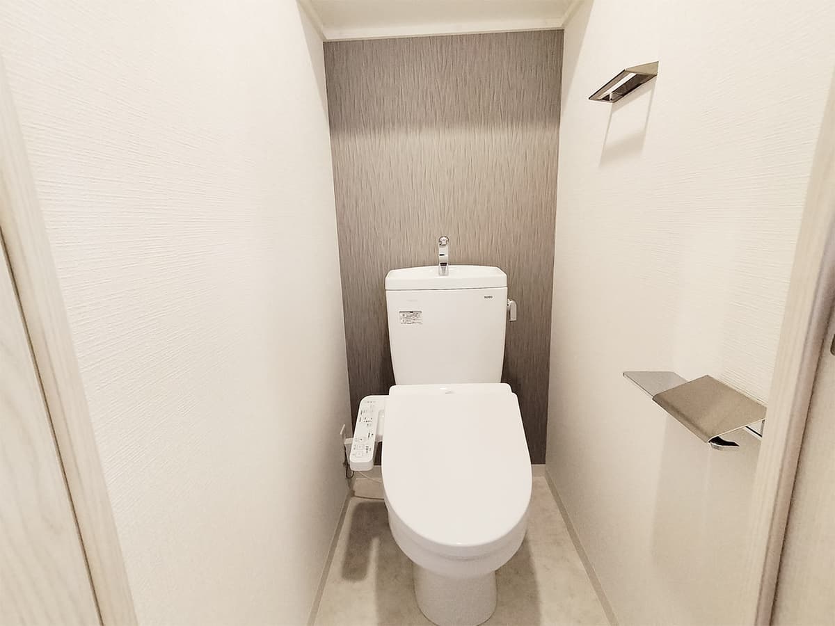 Room image 12