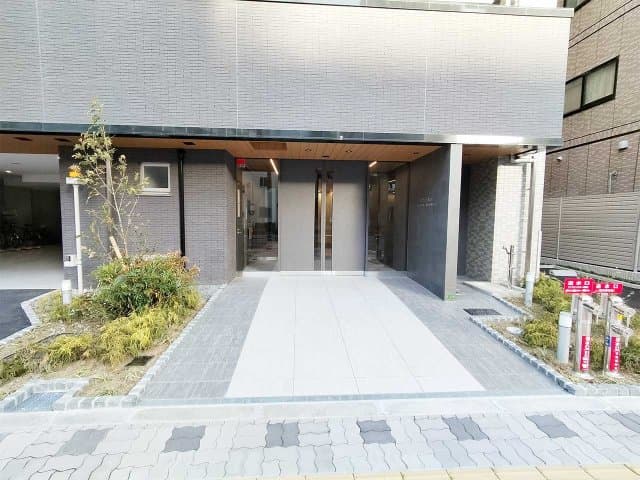 Room image 16