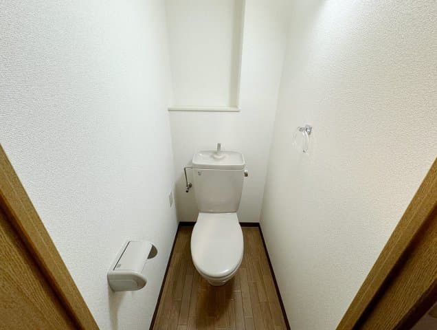 Room image 14