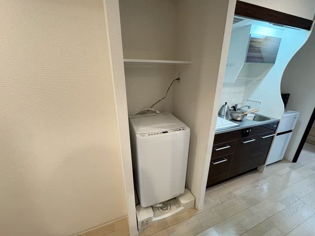 Room image 16
