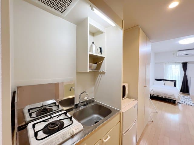 Room image 12
