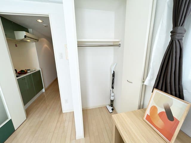 Room image 9