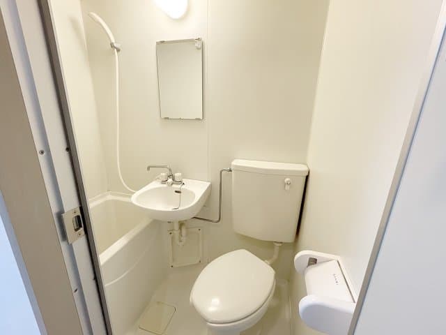 Room image 13