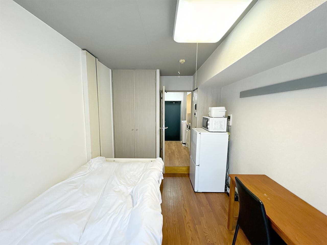 Room image 8