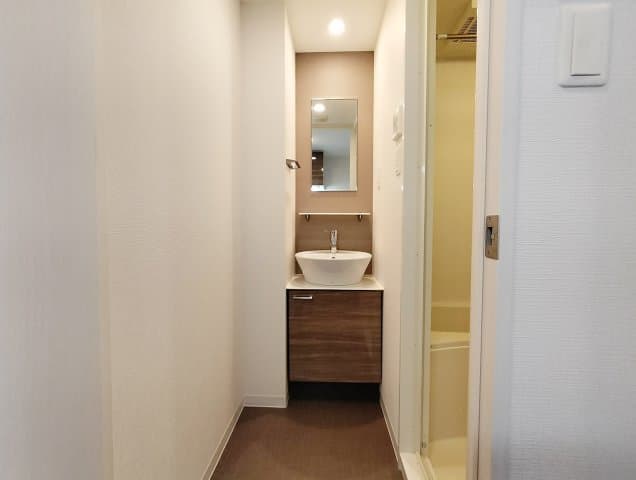 Room image 13