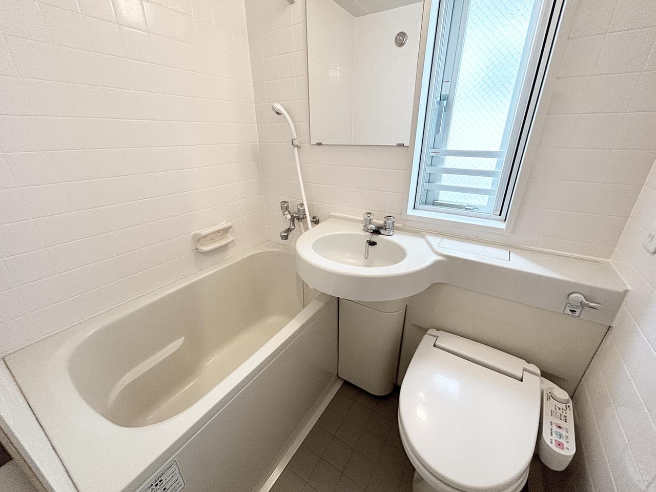 Room image 13