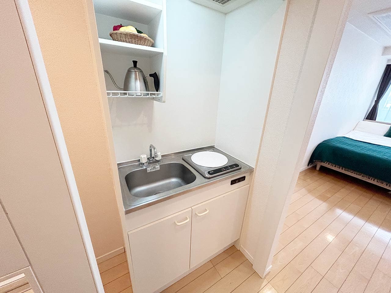 Room image 9