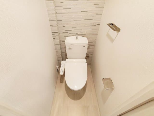 Room image 14