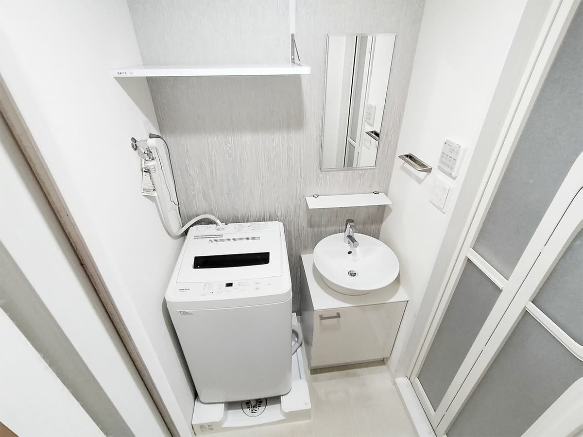 Room image 10