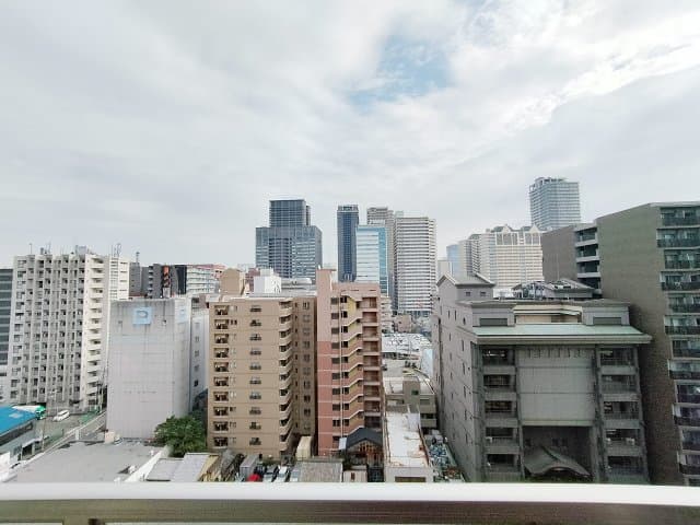 Room image 16