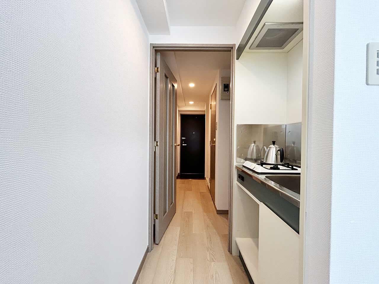 Room image 8