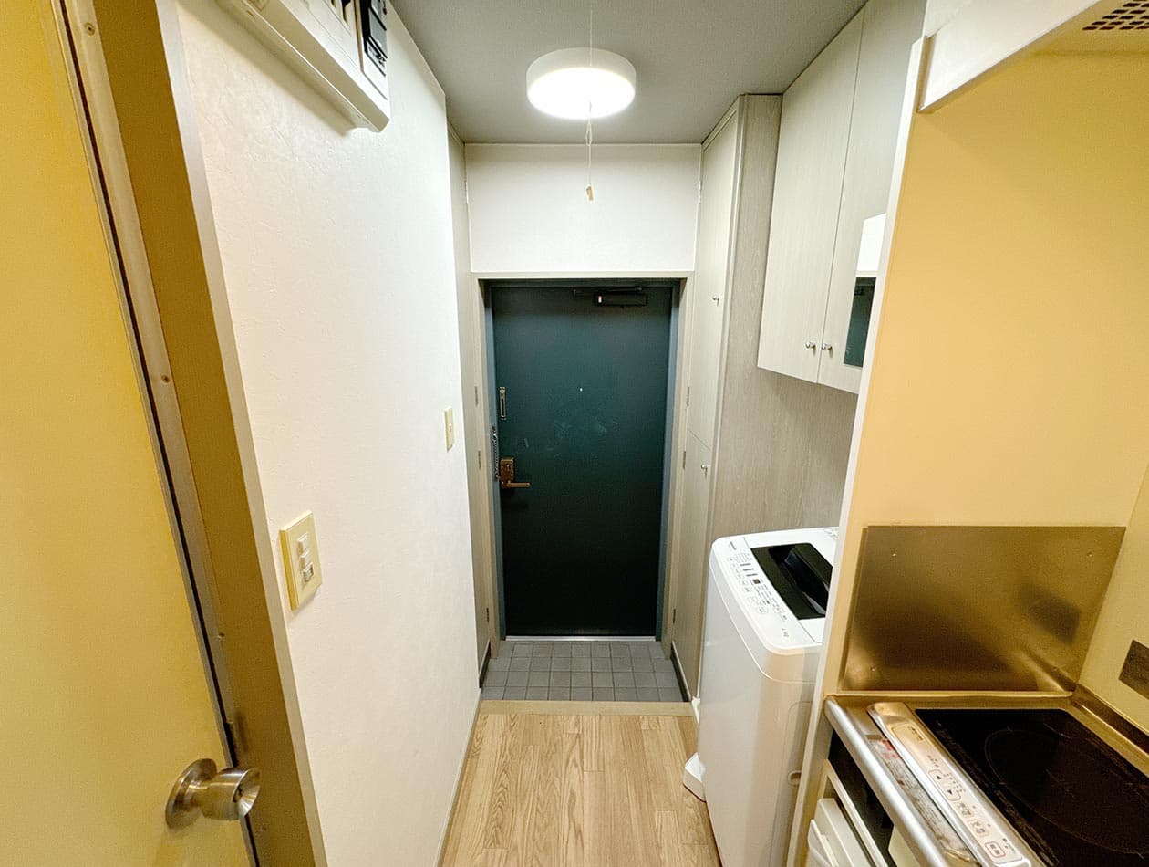 Room image 16