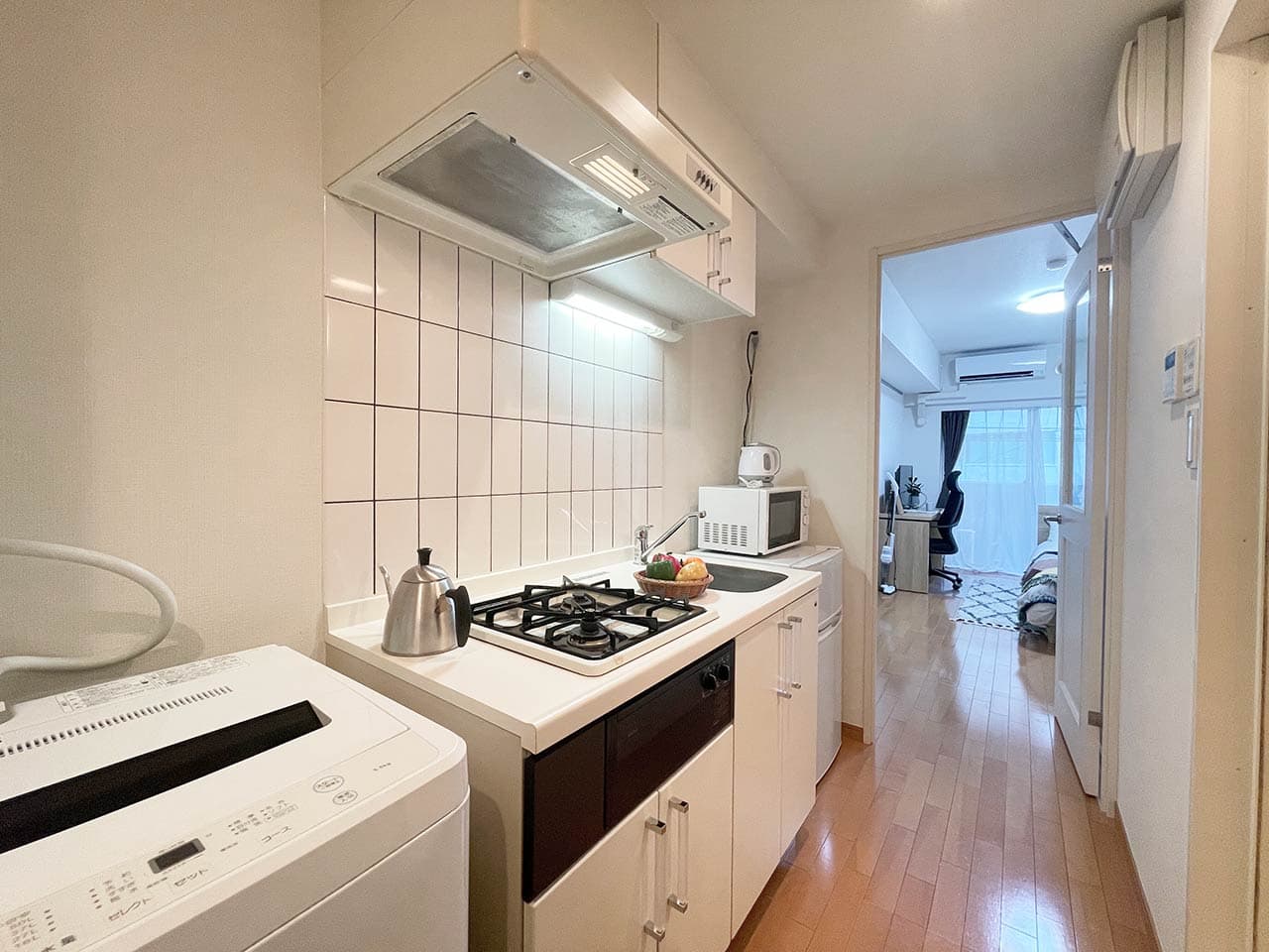 Room image 11