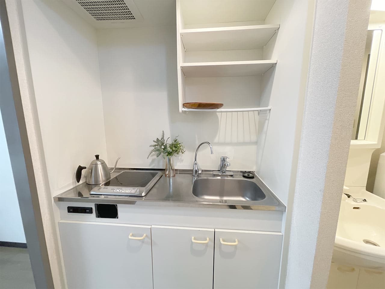 Room image 13