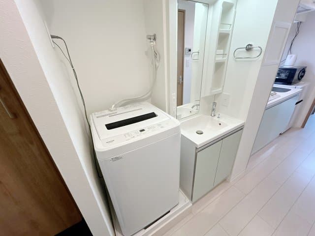 Room image 14