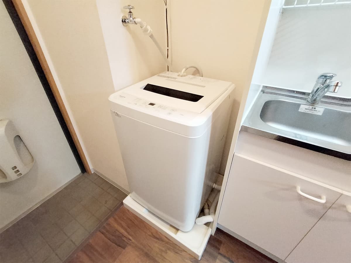 Room image 10