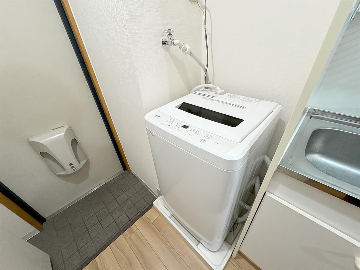 Room image 14