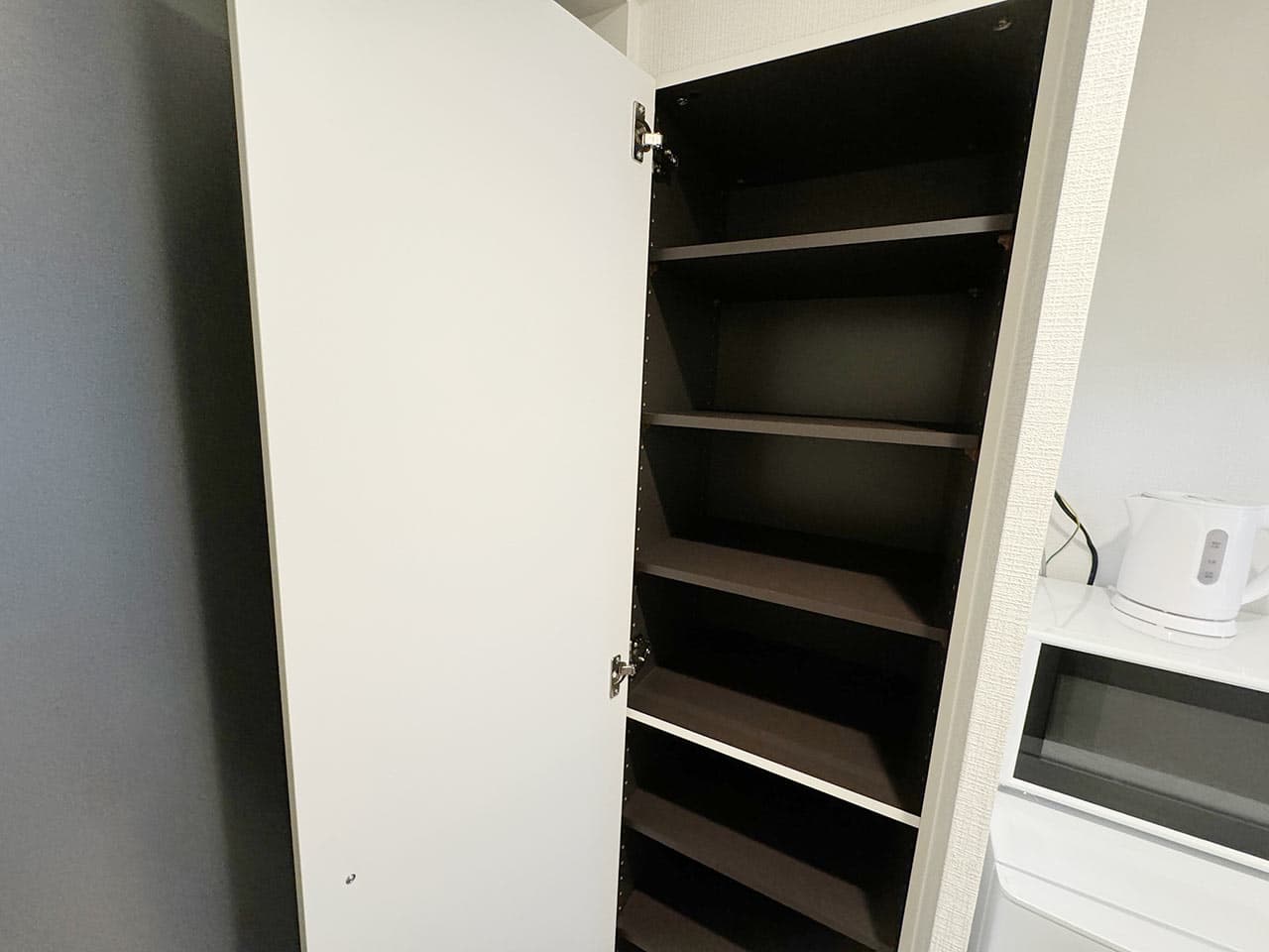 Room image 16