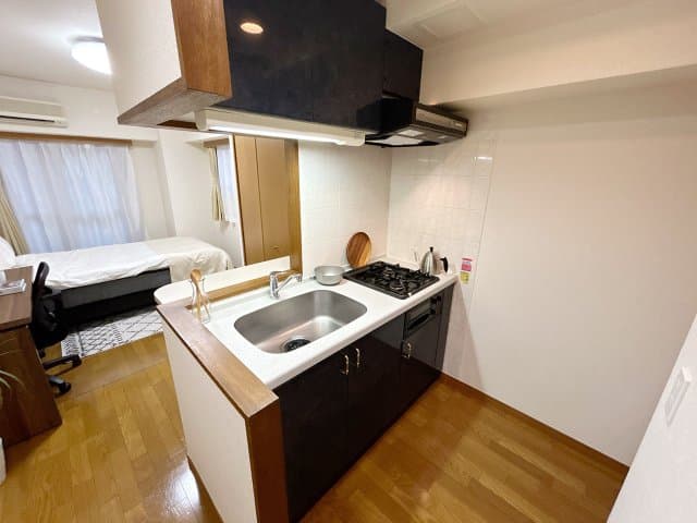Room image 12