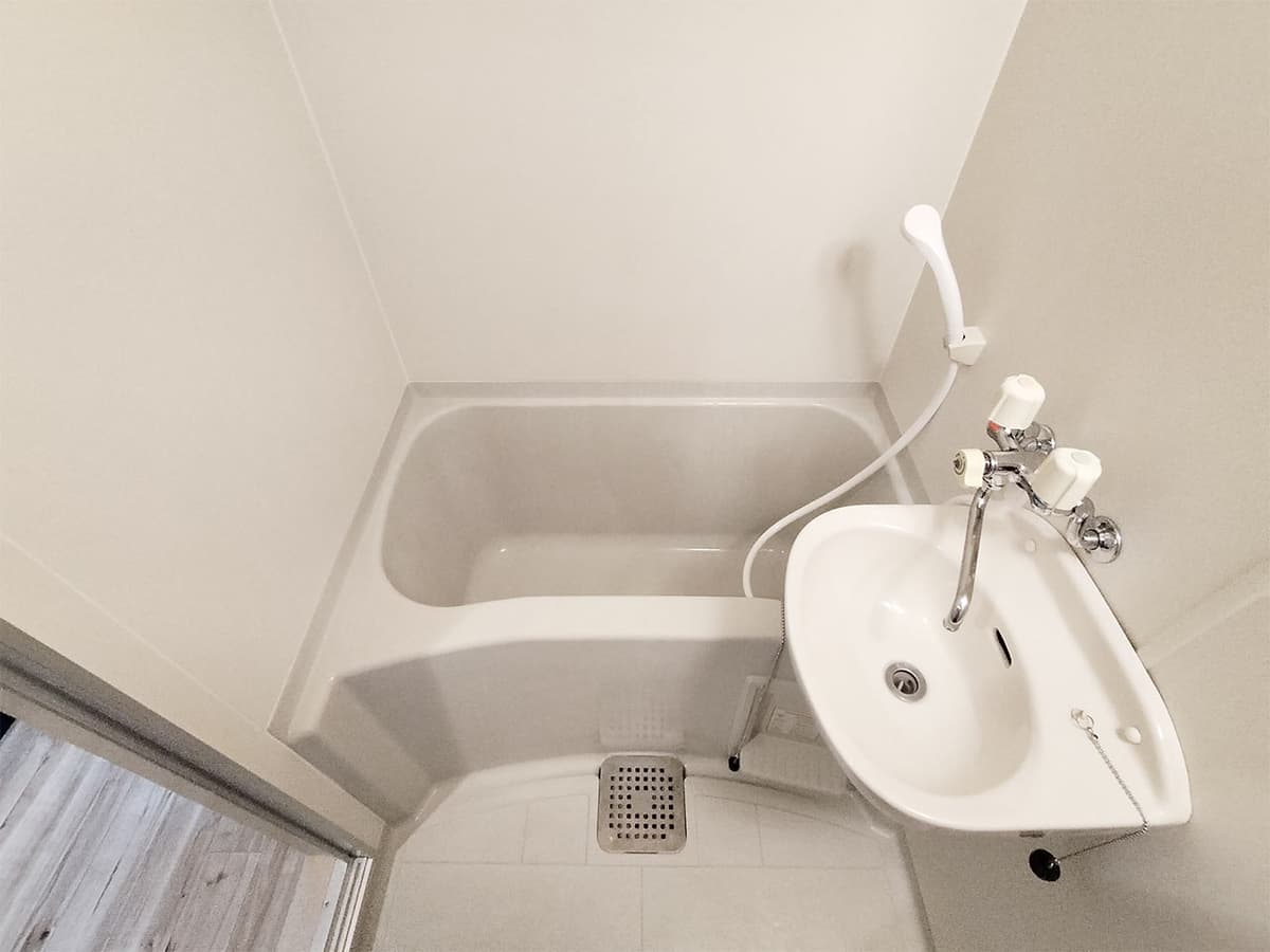 Room image 10
