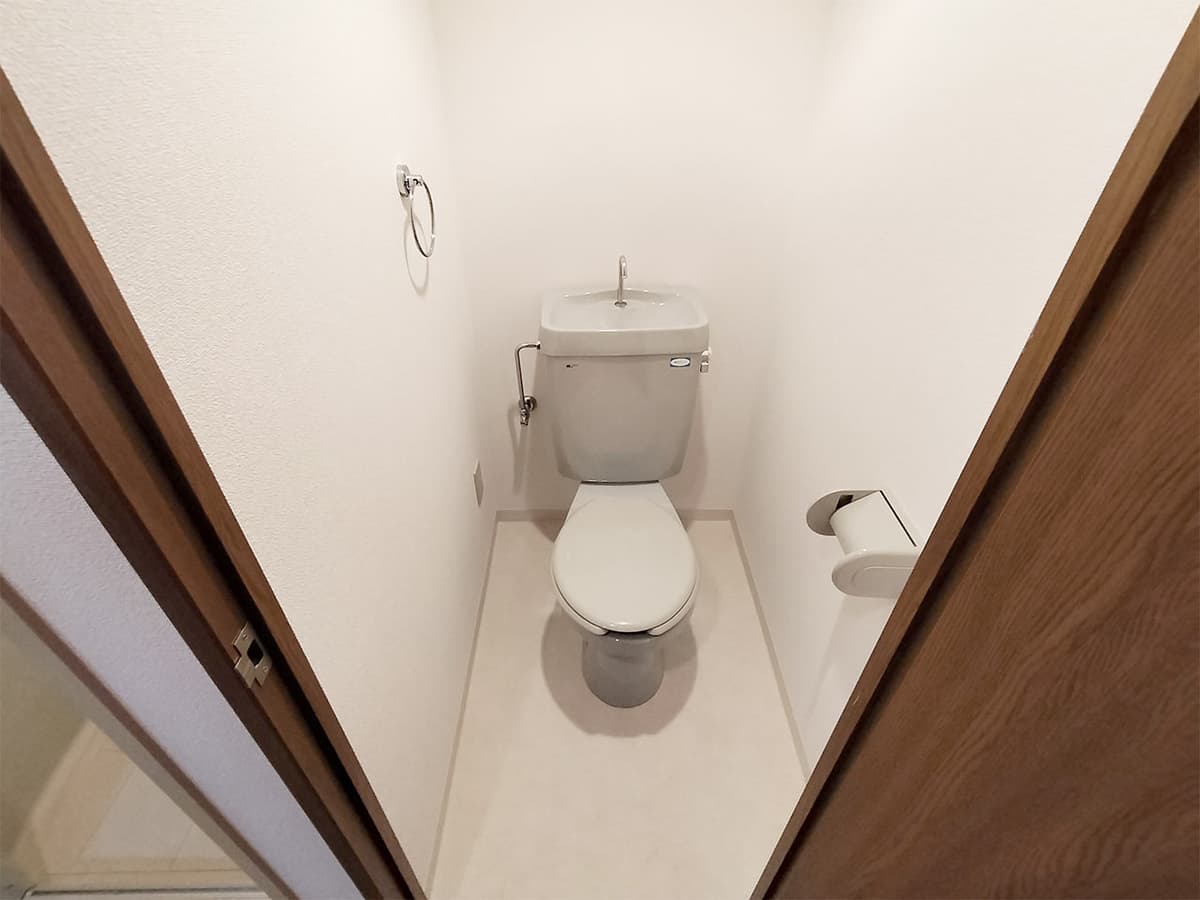 Room image 11