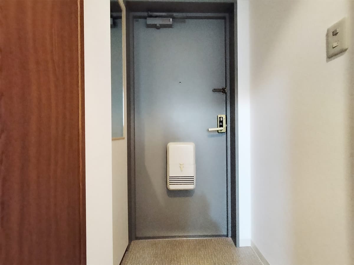 Room image 13
