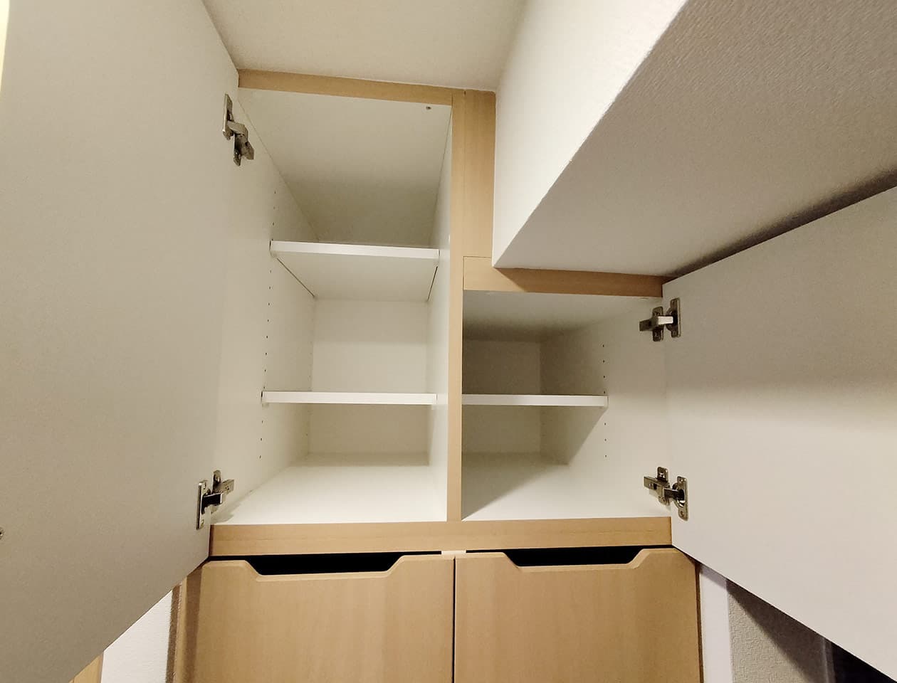 Room image 16