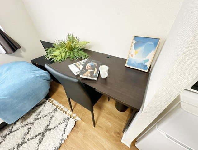 Room image 9