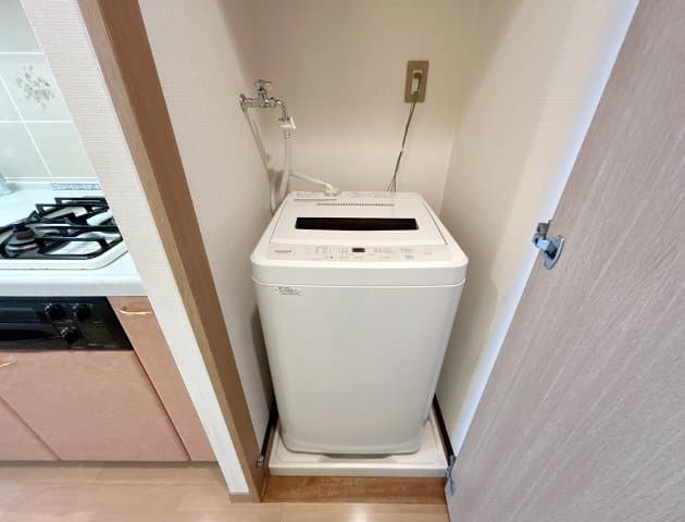 Room image 15