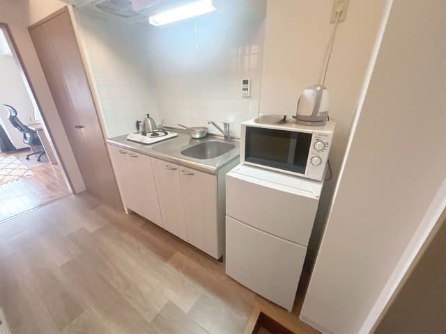 Room image 11