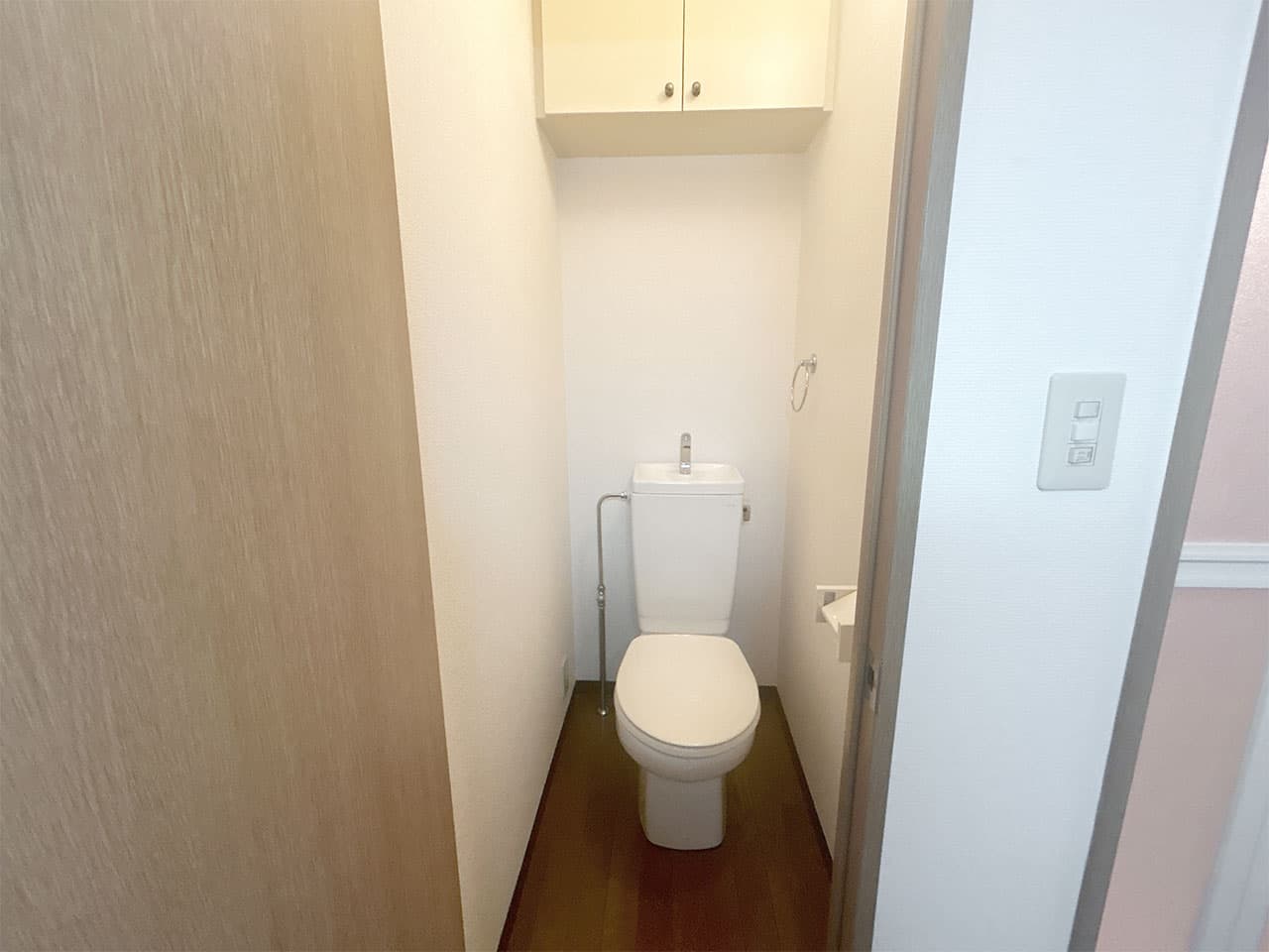 Room image 16