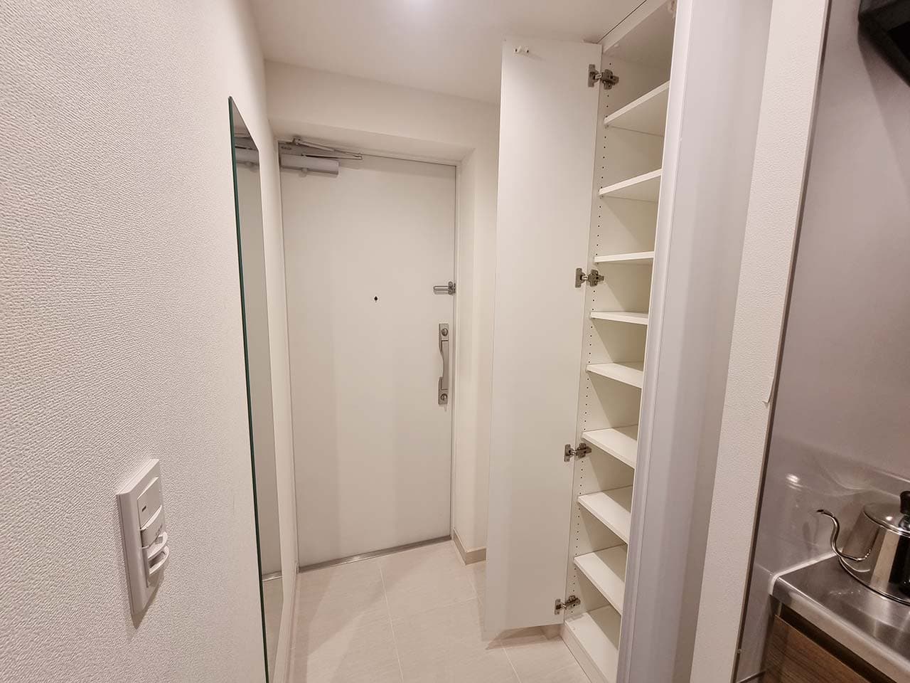 Room image 13