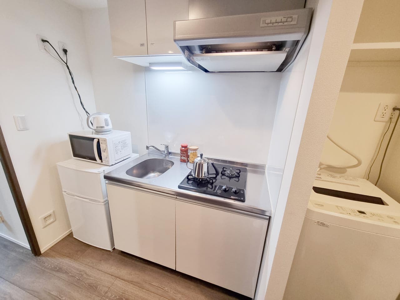 Room image 8
