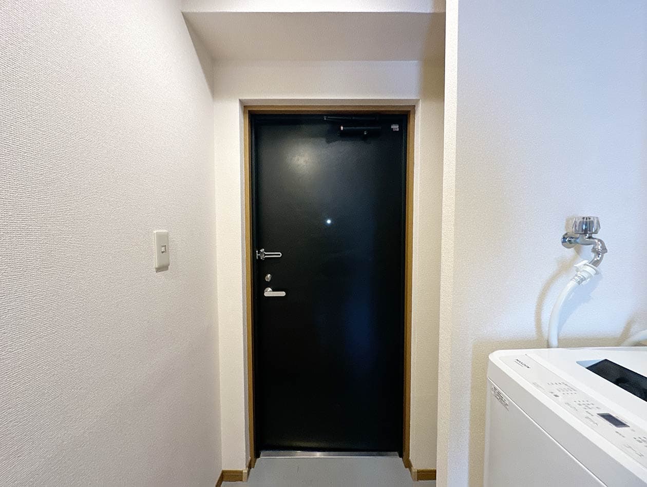 Room image 16