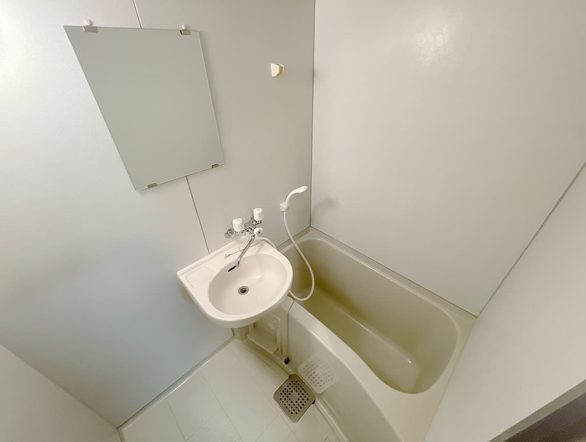 Room image 13