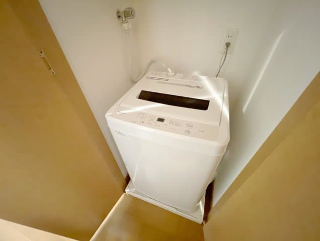 Room image 15